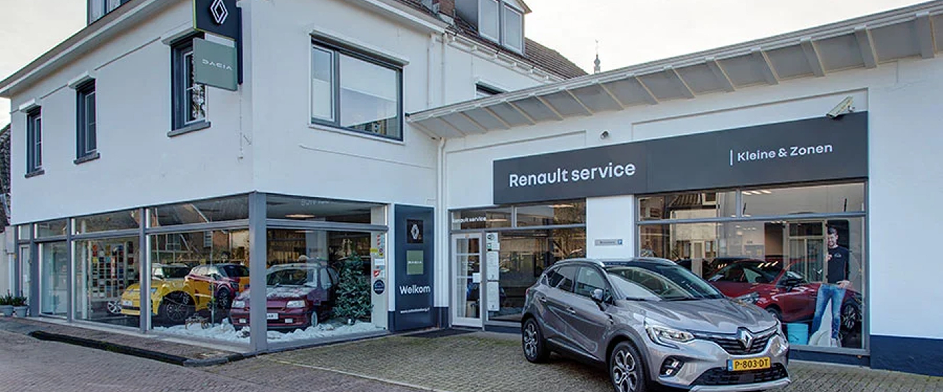 Renault Company Image
