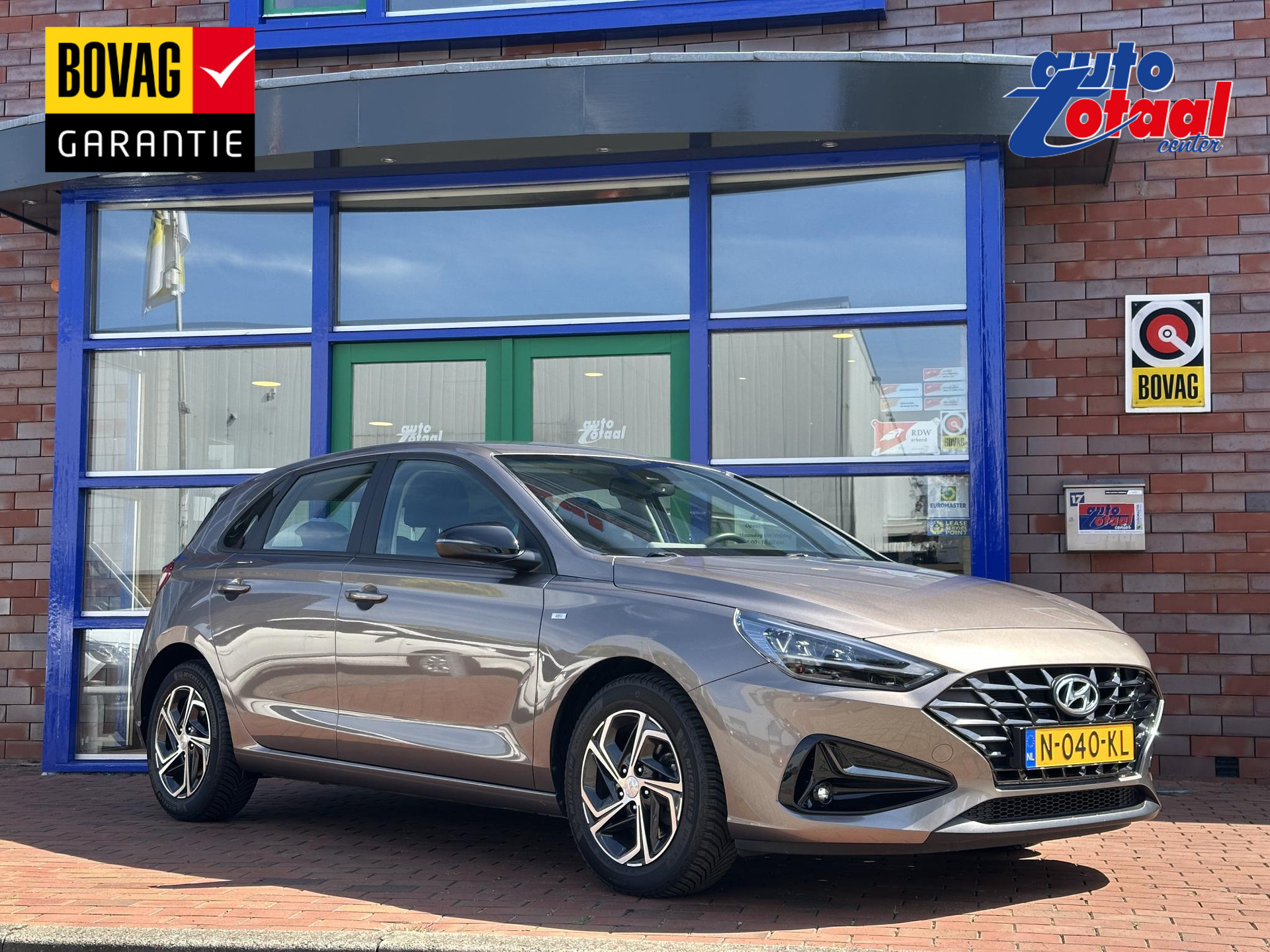 Hyundai i30 1.0 T-GDi MHEV Comfort Smart 46474648-0.jpg | Auto Totaal Center