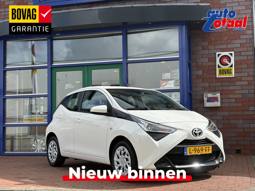 Toyota Aygo 1.0 VVT-i x-play 53422711-0.jpg | Auto Totaal Center