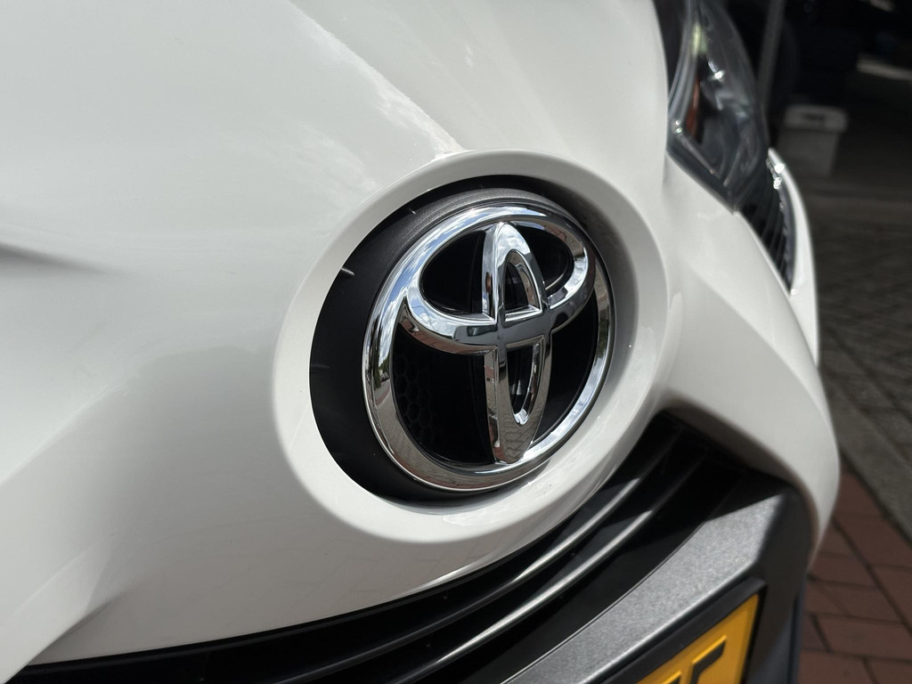 Toyota Aygo 1.0 VVT-i x-play 53422711-7.jpg | Auto Totaal Center