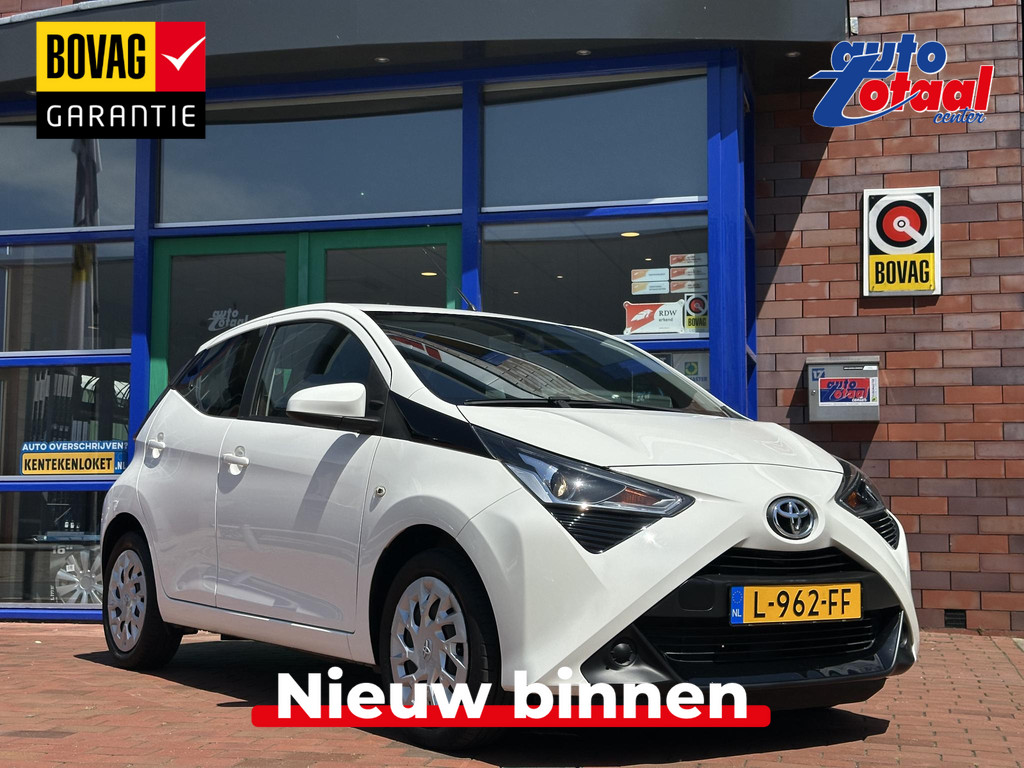 Toyota Aygo 1.0 VVT-i x-play limited 54524514-0.jpg | Auto Totaal Center
