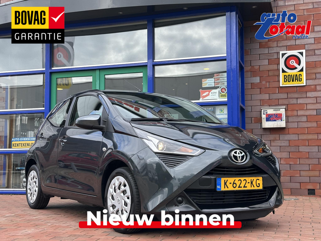 Toyota Aygo 1.0 VVT-i x-play 55419250-0.jpg | Auto Totaal Center