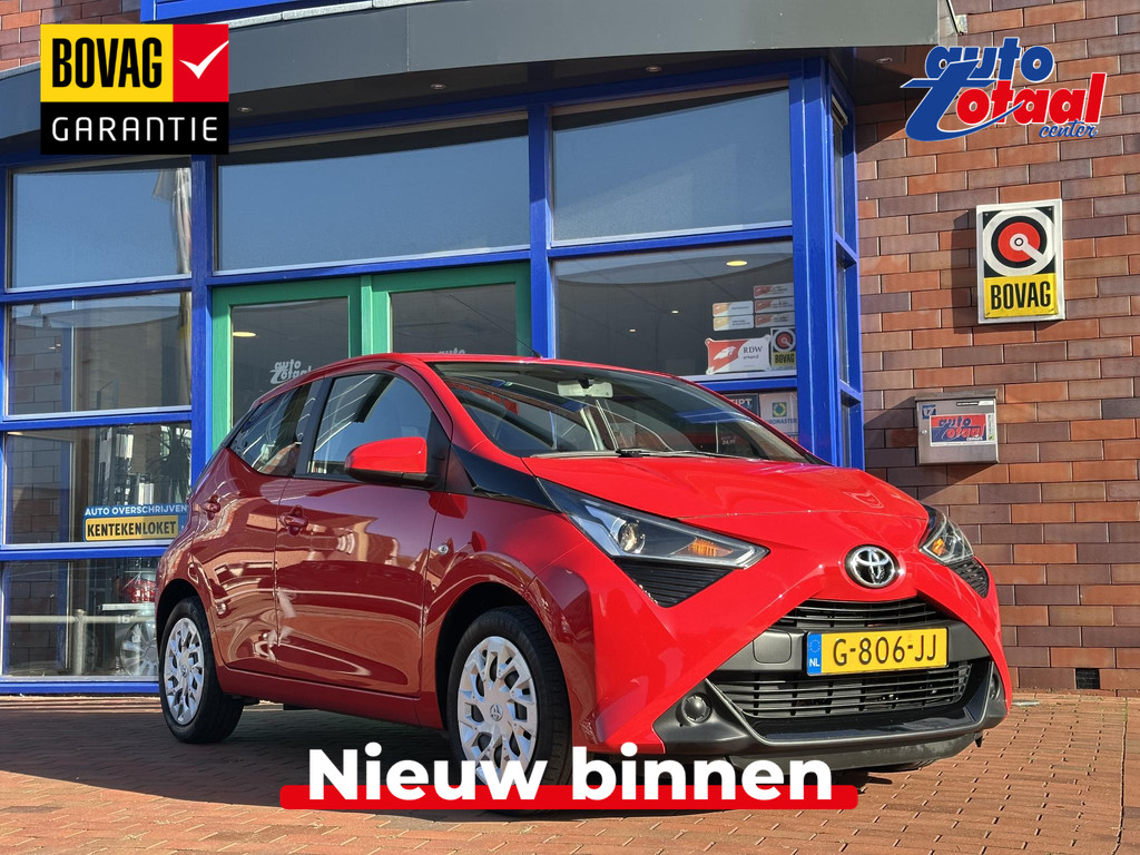 Toyota Aygo 1.0 VVT-i x-play 57754900-0.jpg | Auto Totaal Center