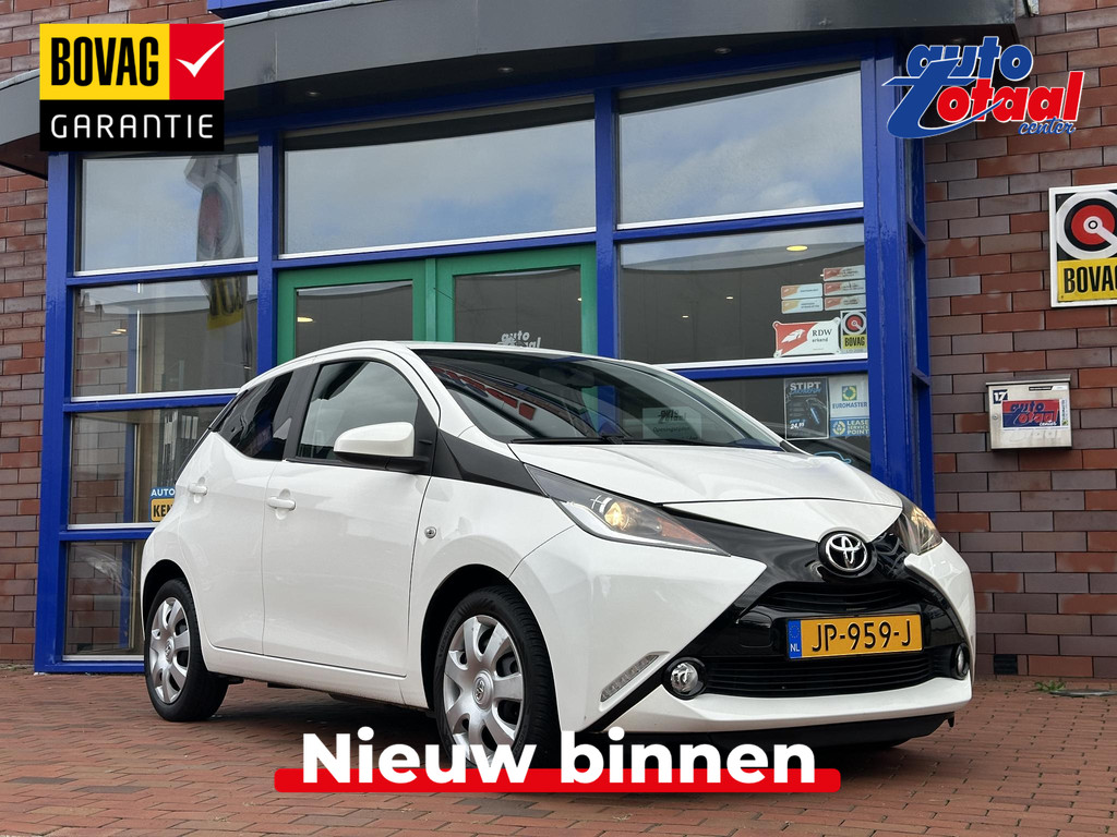 Toyota Aygo 1.0 VVT-i x-play 57756451-0.jpg | Auto Totaal Center